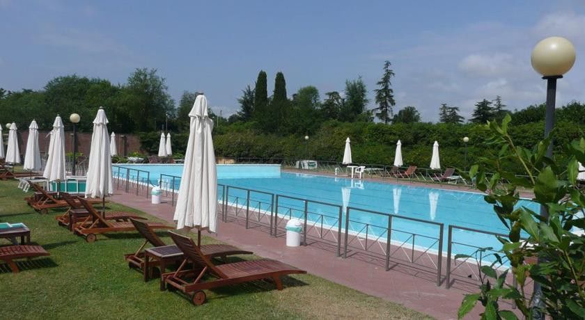 Matilde Di Canossa Golf Spa & Hotel Resort Reggio nell'Emilia Zewnętrze zdjęcie